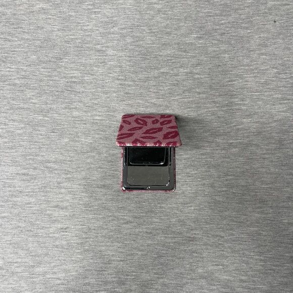 Pink Glitter Lips Rectangular Foldable Compact Pocket - Picture 10 of 10